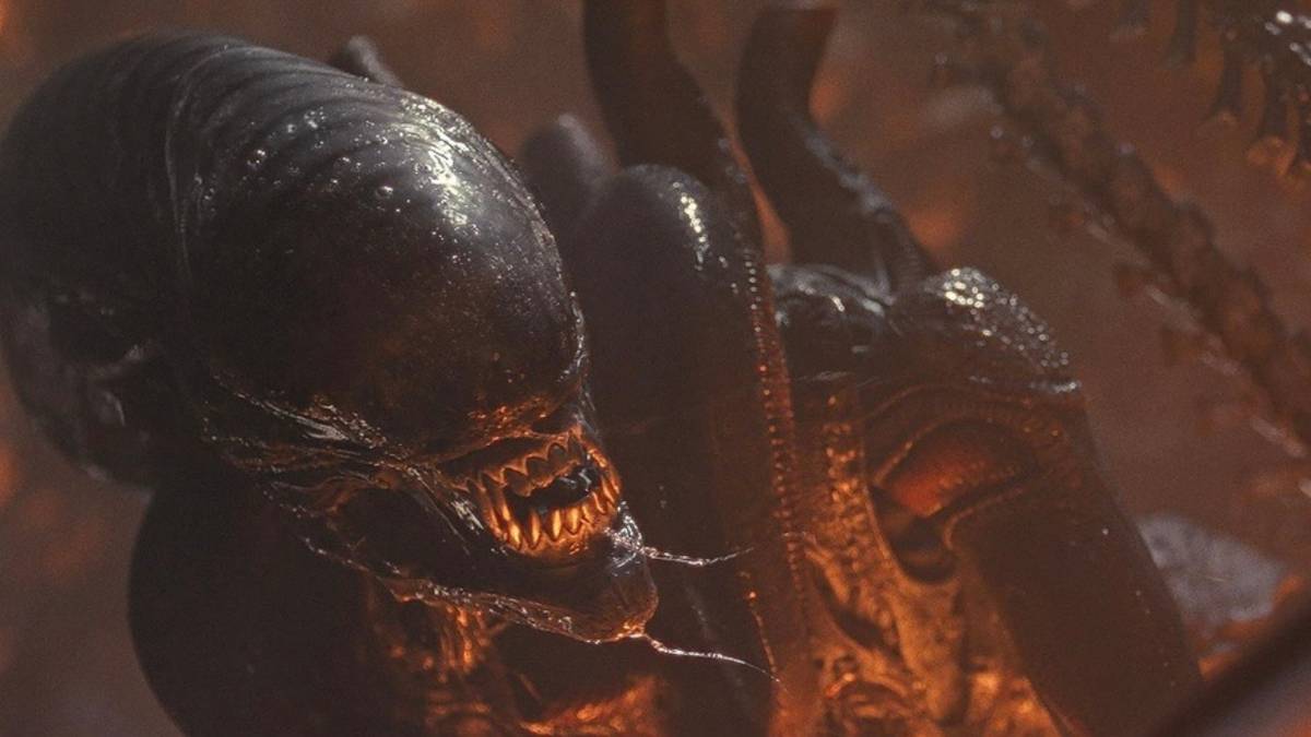 Hot Toys "ALIEN: ROMULUS Xenomorph MMS784" May Be The Ultimate Alien Collectible - REVIEW
