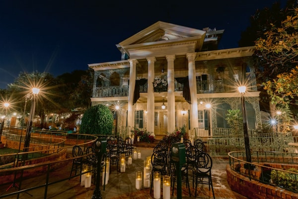 Till Death (and After) Do You Part: Disneyland’s Haunted Mansion Is Now a Wedding Venue